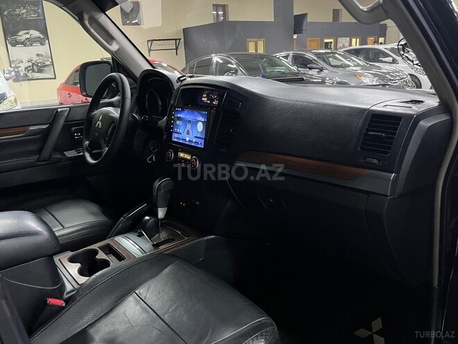 Mitsubishi Pajero 2008, 263,704 km - 3.0 l - Bakı