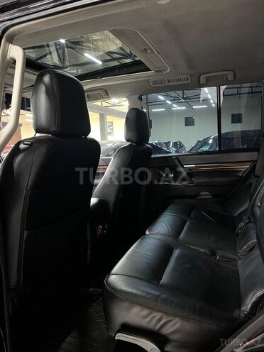 Mitsubishi Pajero 2008, 263,704 km - 3.0 l - Bakı