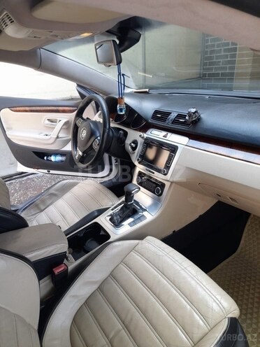 Volkswagen Passat 2009, 246,000 km - 2.0 l - Bakı