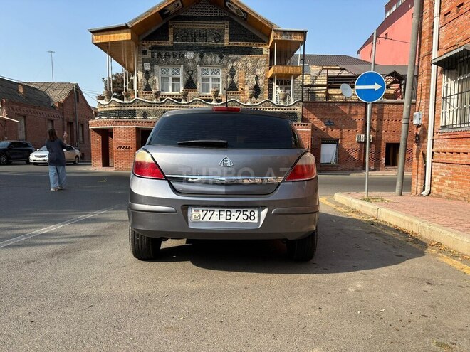 Opel Astra 2006, 290,000 km - 1.4 l - Gəncə