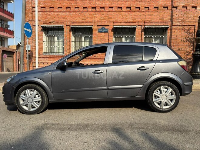 Opel Astra 2006, 290,000 km - 1.4 l - Gəncə