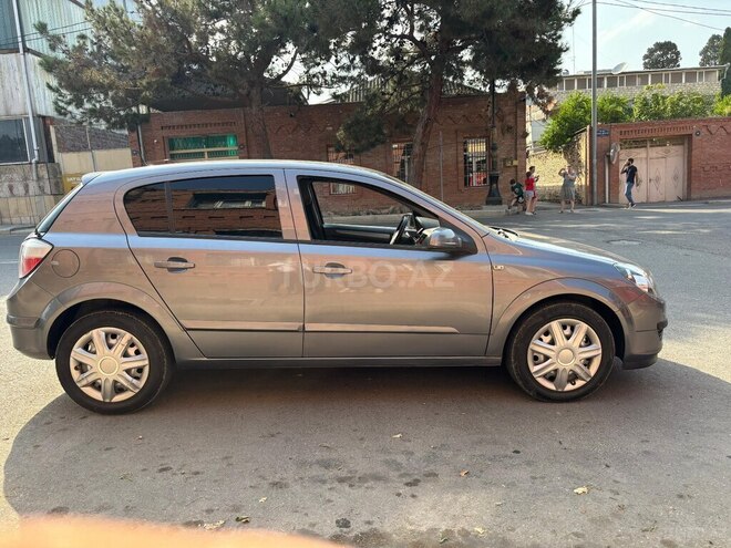 Opel Astra 2006, 290,000 km - 1.4 l - Gəncə