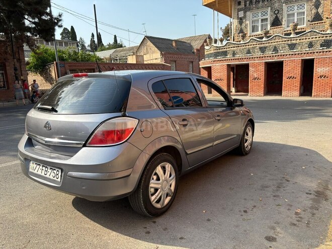 Opel Astra 2006, 290,000 km - 1.4 l - Gəncə