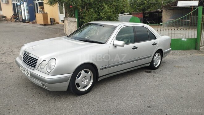 Mercedes E 200 1997, 255,000 km - 2.0 l - Göyçay