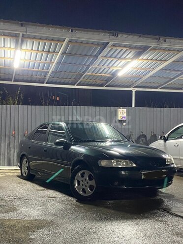 Opel Vectra 2000, 382,000 km - 2.0 l - Gəncə