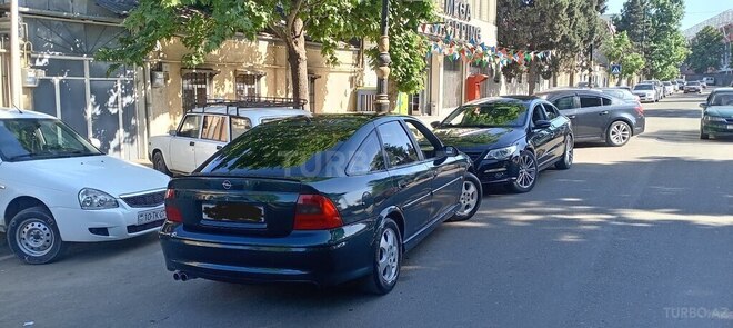 Opel Vectra 2000, 382,000 km - 2.0 l - Gəncə