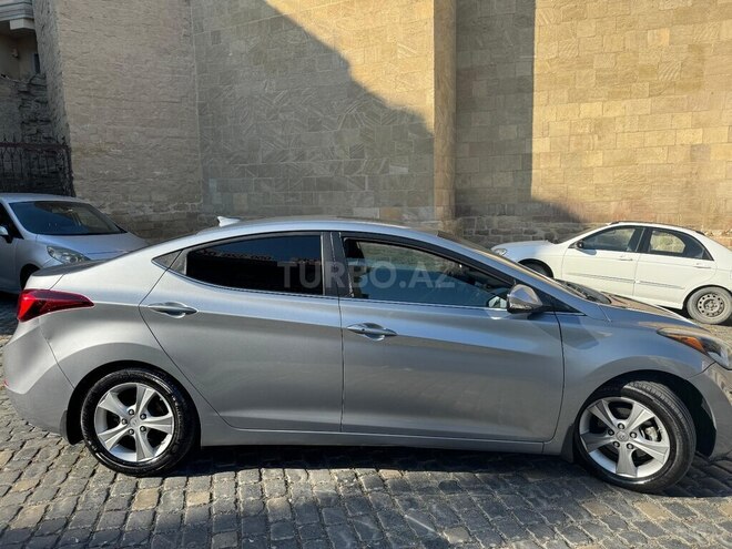 Hyundai Elantra 2015, 138,000 km - 1.8 l - Bakı