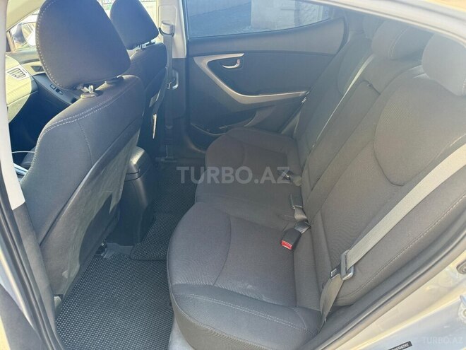 Hyundai Elantra 2015, 138,000 km - 1.8 l - Bakı