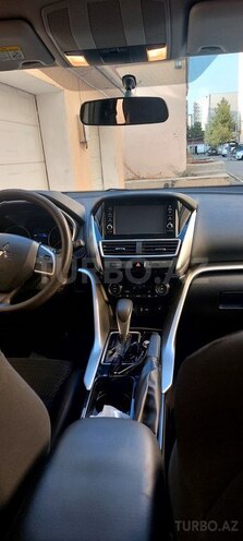 Mitsubishi Eclipse Cross 2020, 160,291 km - 1.5 l - Sumqayıt