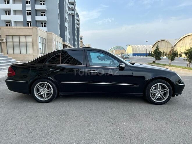 Mercedes E 270 2003, 306,000 km - 2.7 l - Bakı