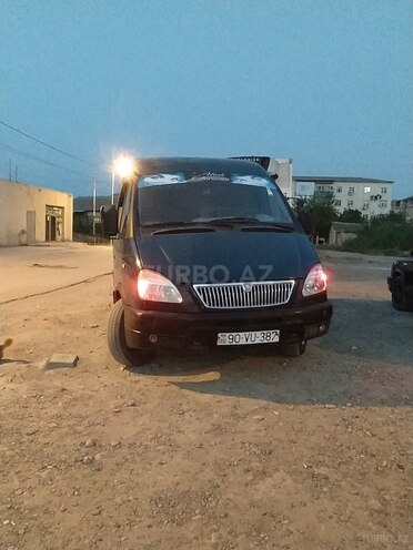 GAZ Sobol 2004, 300,000 km - 2.3 l - Salyan