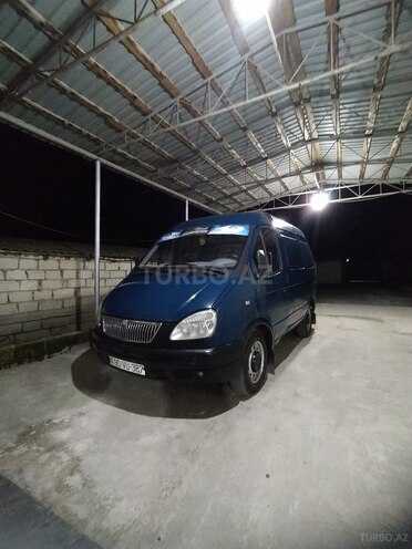 GAZ Sobol 2004, 300,000 km - 2.3 l - Salyan