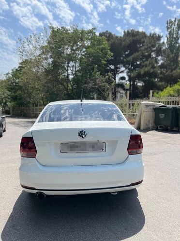 Volkswagen Polo 2019, 144,000 km - 1.6 l - Bakı