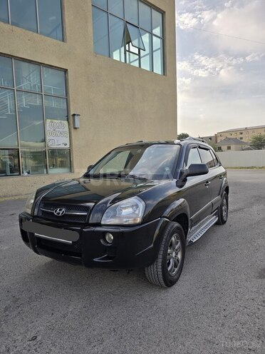 Hyundai Tucson 2007, 251,874 km - 2.0 l - Salyan