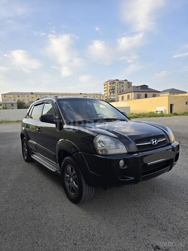 Hyundai Tucson 2007, 251,874 km - 2.0 l - Salyan