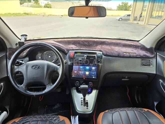 Hyundai Tucson 2007, 251,874 km - 2.0 l - Salyan