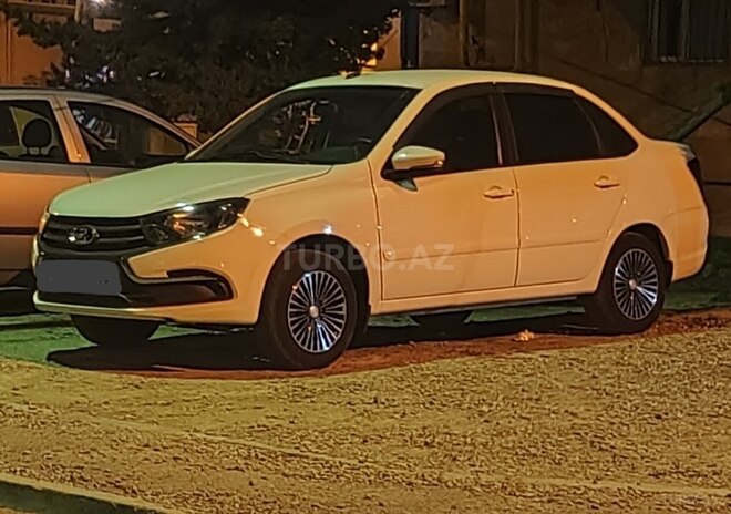 LADA (VAZ) Granta 2021, 91,000 km - 1.6 l - Bakı