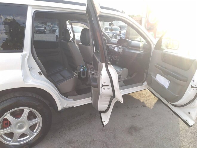 Nissan X-Trail 2002, 285,000 km - 2.0 l - Bakı
