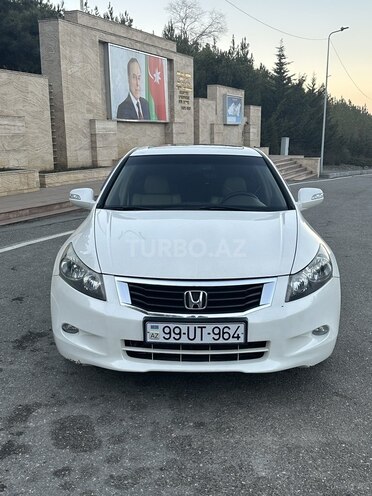 Honda Accord 2010, 325,000 km - 2.4 l - Qusar