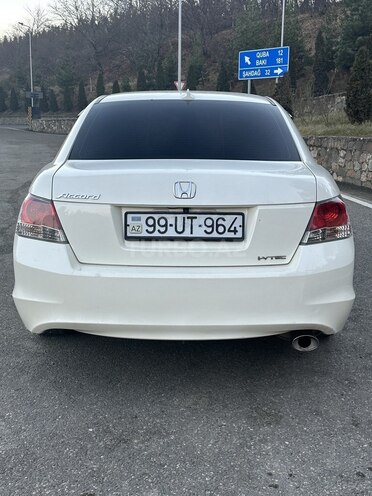 Honda Accord 2010, 325,000 km - 2.4 l - Qusar