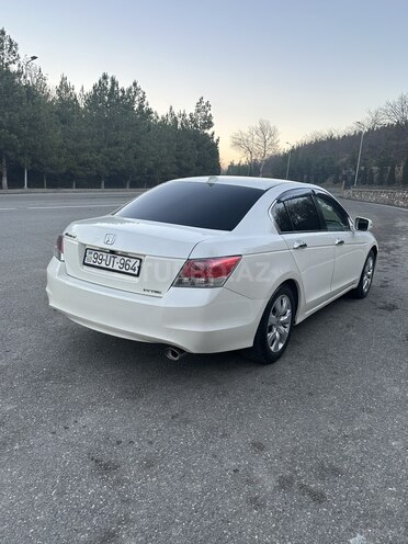 Honda Accord 2010, 325,000 km - 2.4 l - Qusar