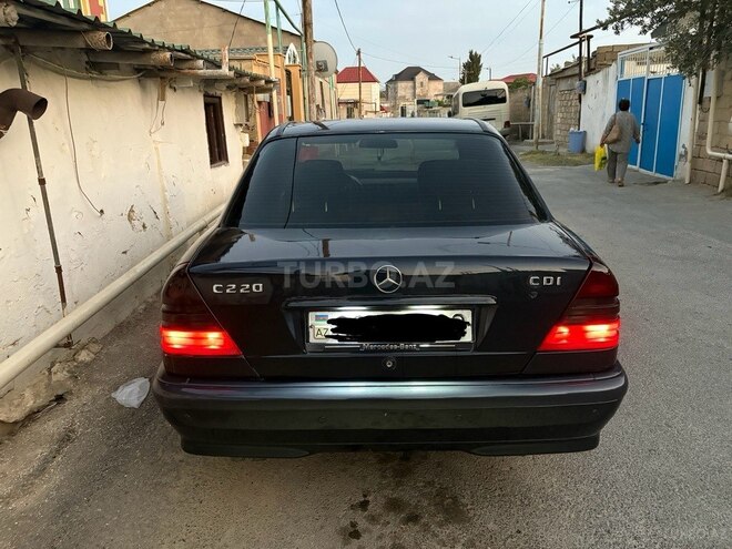 Mercedes C 220 d 1998, 412,121 km - 2.2 l - Bakı