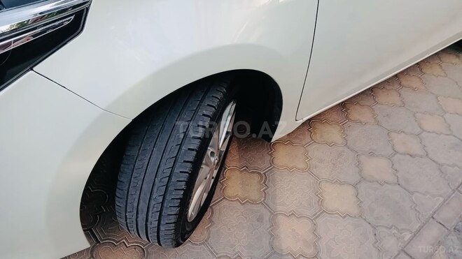 Toyota Corolla 2014, 87,400 km - 1.5 l - Bakı