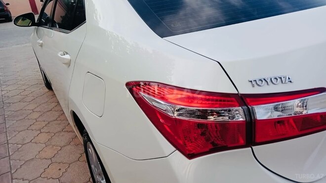 Toyota Corolla 2014, 87,400 km - 1.5 l - Bakı