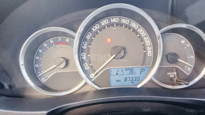 Toyota Corolla 2014, 87,400 km - 1.5 l - Bakı