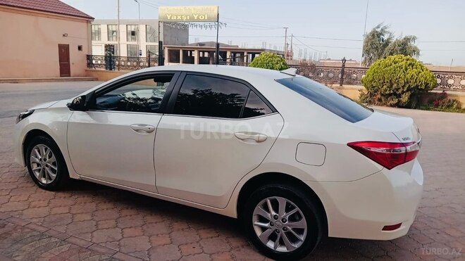 Toyota Corolla 2014, 87,400 km - 1.5 l - Bakı