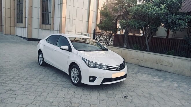 Toyota Corolla 2014, 87,400 km - 1.5 l - Bakı