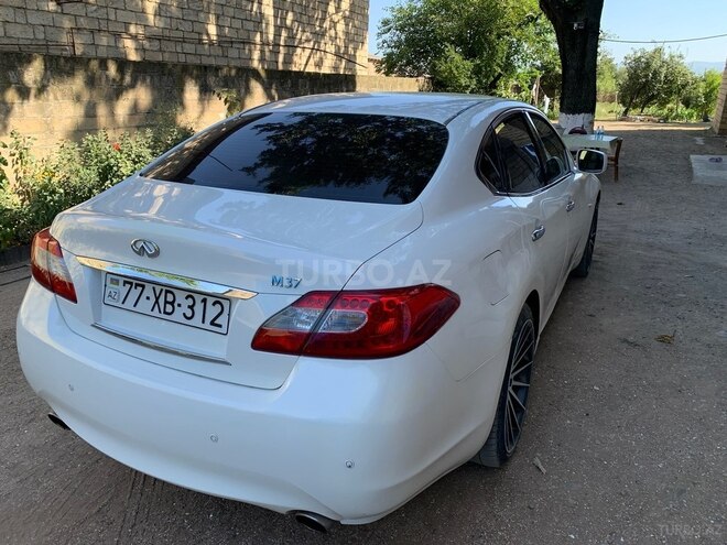Infiniti M37 2010, 132,000 km - 3.7 l - Cəlilabad
