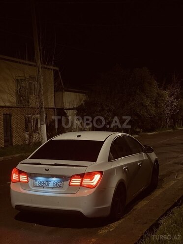 Chevrolet Cruze 2012, 262,000 km - 1.4 l - Salyan