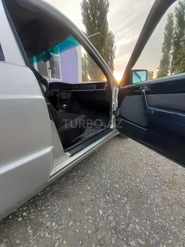 Mercedes 190 1993, 850,315 km - 2.0 l - Xaçmaz