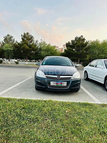 Opel Astra 2009, 288,000 km - 1.4 l - Bakı