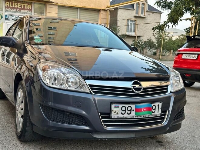 Opel Astra 2009, 288,000 km - 1.4 l - Bakı