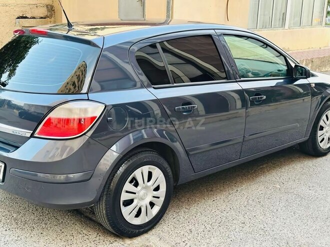 Opel Astra 2009, 288,000 km - 1.4 l - Bakı