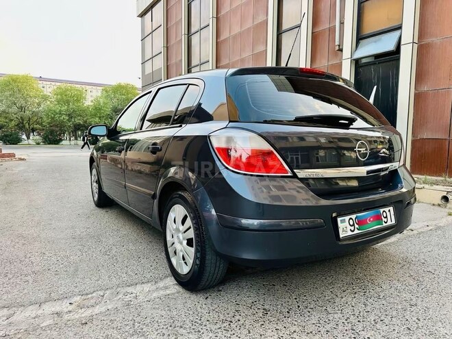 Opel Astra 2009, 288,000 km - 1.4 l - Bakı