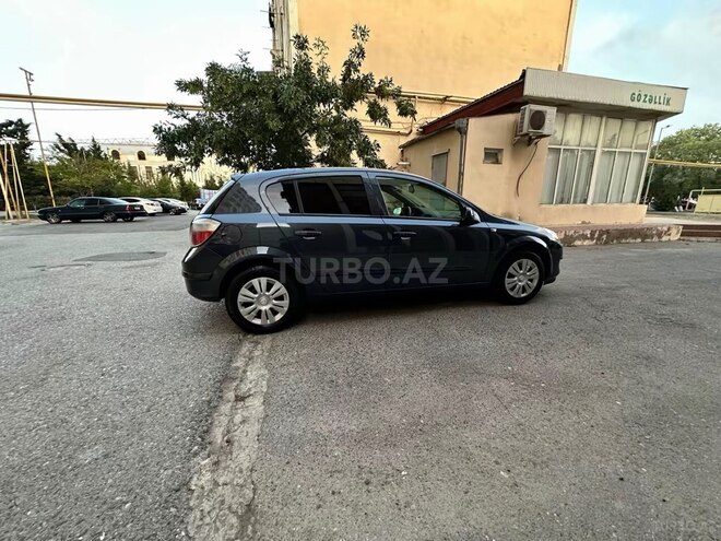 Opel Astra 2009, 288,000 km - 1.4 l - Bakı