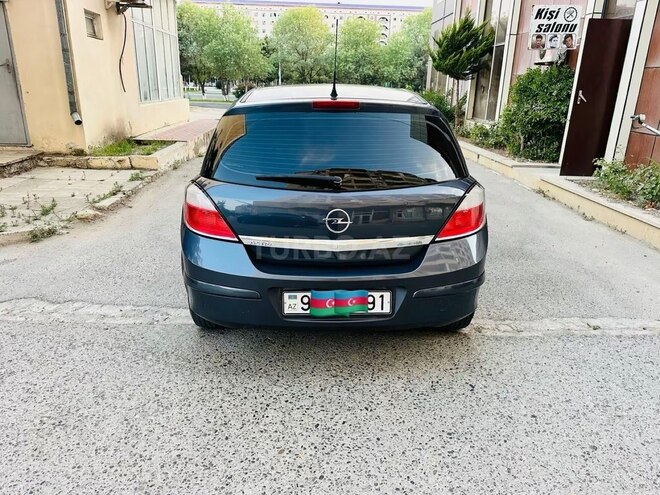 Opel Astra 2009, 288,000 km - 1.4 l - Bakı