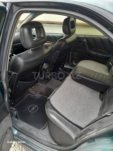 Opel Omega 1996, 200,000 km - 2.5 l - Bakı