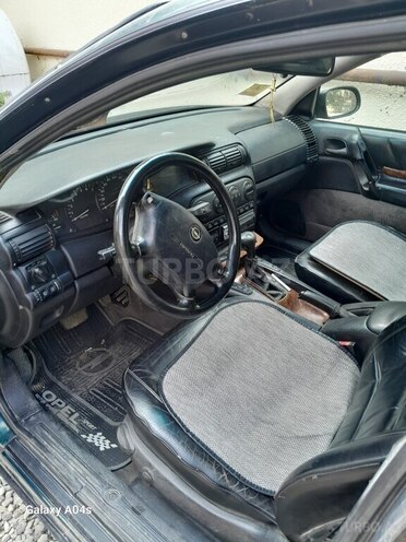 Opel Omega 1996, 200,000 km - 2.5 l - Bakı