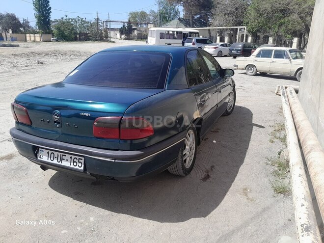 Opel Omega 1996, 200,000 km - 2.5 l - Bakı