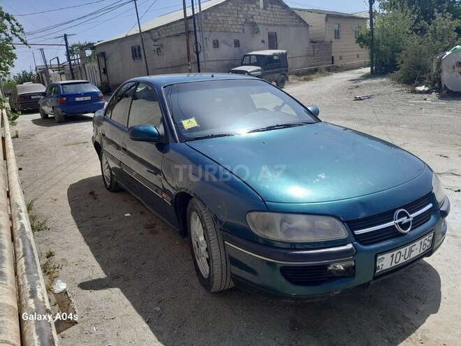 Opel Omega 1996, 200,000 km - 2.5 l - Bakı
