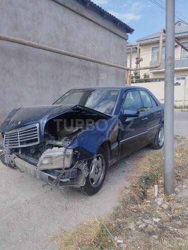 Mercedes C 220 1996, 456,283 km - 2.2 л - Bakı