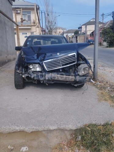 Mercedes C 220 1996, 456,283 km - 2.2 л - Bakı