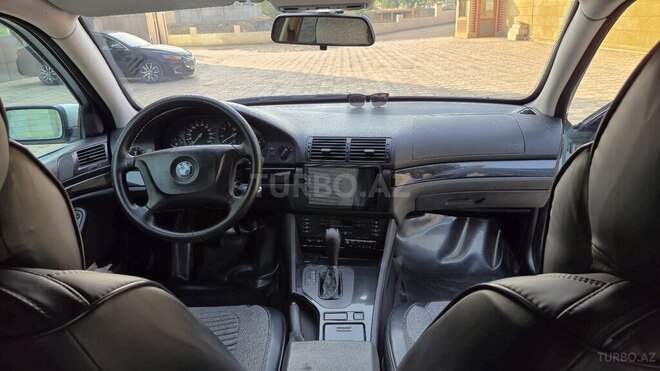 BMW 520 2001, 200,000 km - 2.2 l - Gəncə
