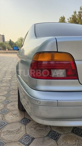 BMW 520 2001, 200,000 km - 2.2 l - Gəncə