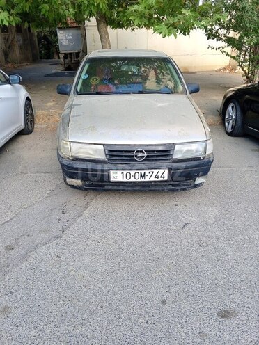 Opel Vectra 1992, 496,000 km - 2.0 l - Bakı