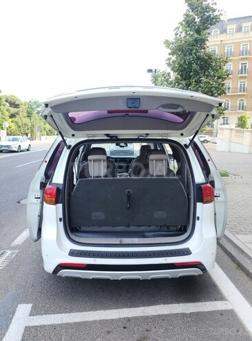 Kia Carnival 2016, 240,000 km - 2.2 l - Bakı
